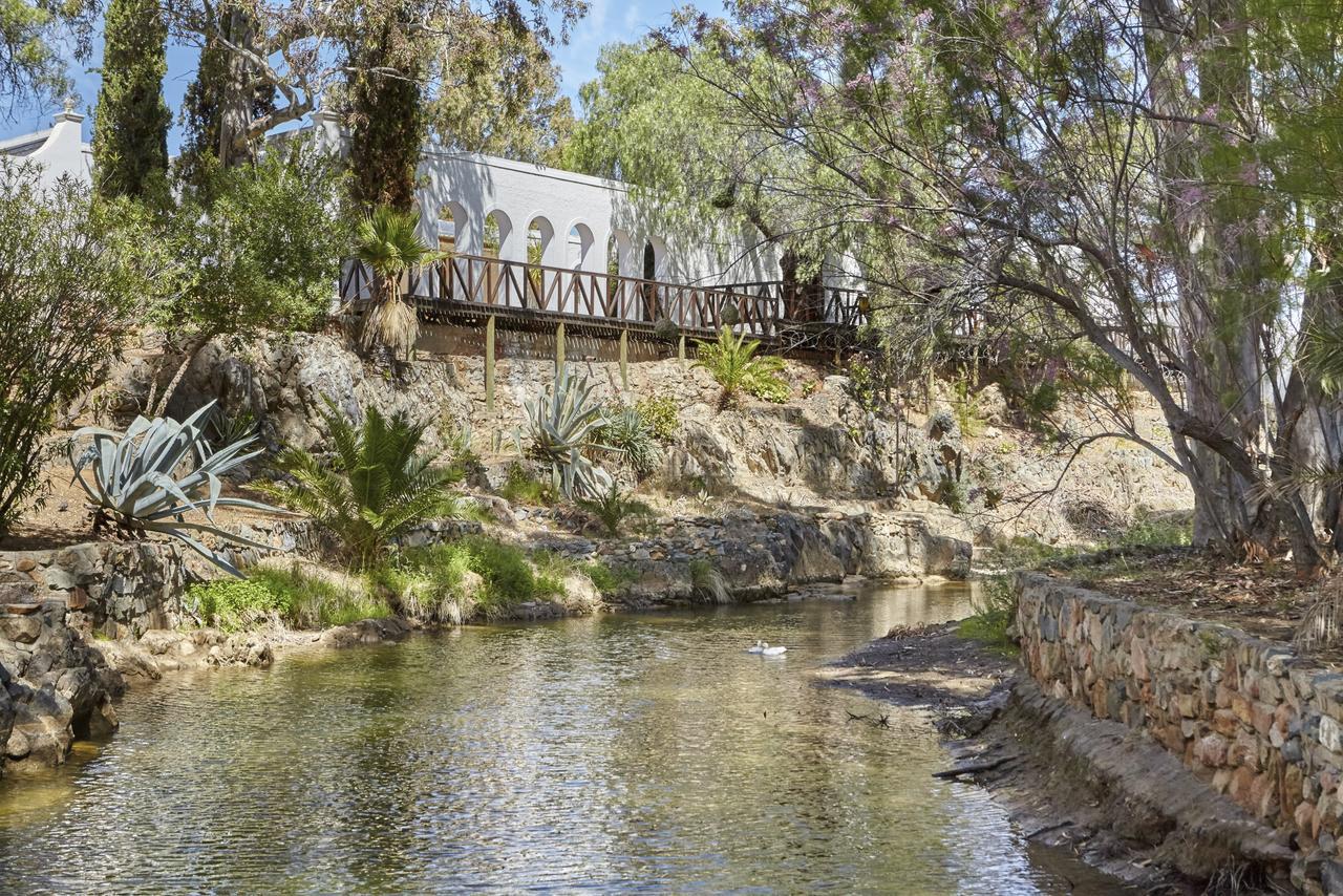 Lord Milner Hotel Matjiesfontein Extérieur photo